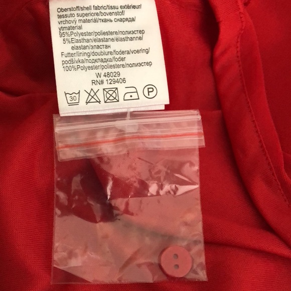 Alessa W Designer Collection Style Sz 16P Chic shift-style vent cutout neckline - Picture 9 of 9